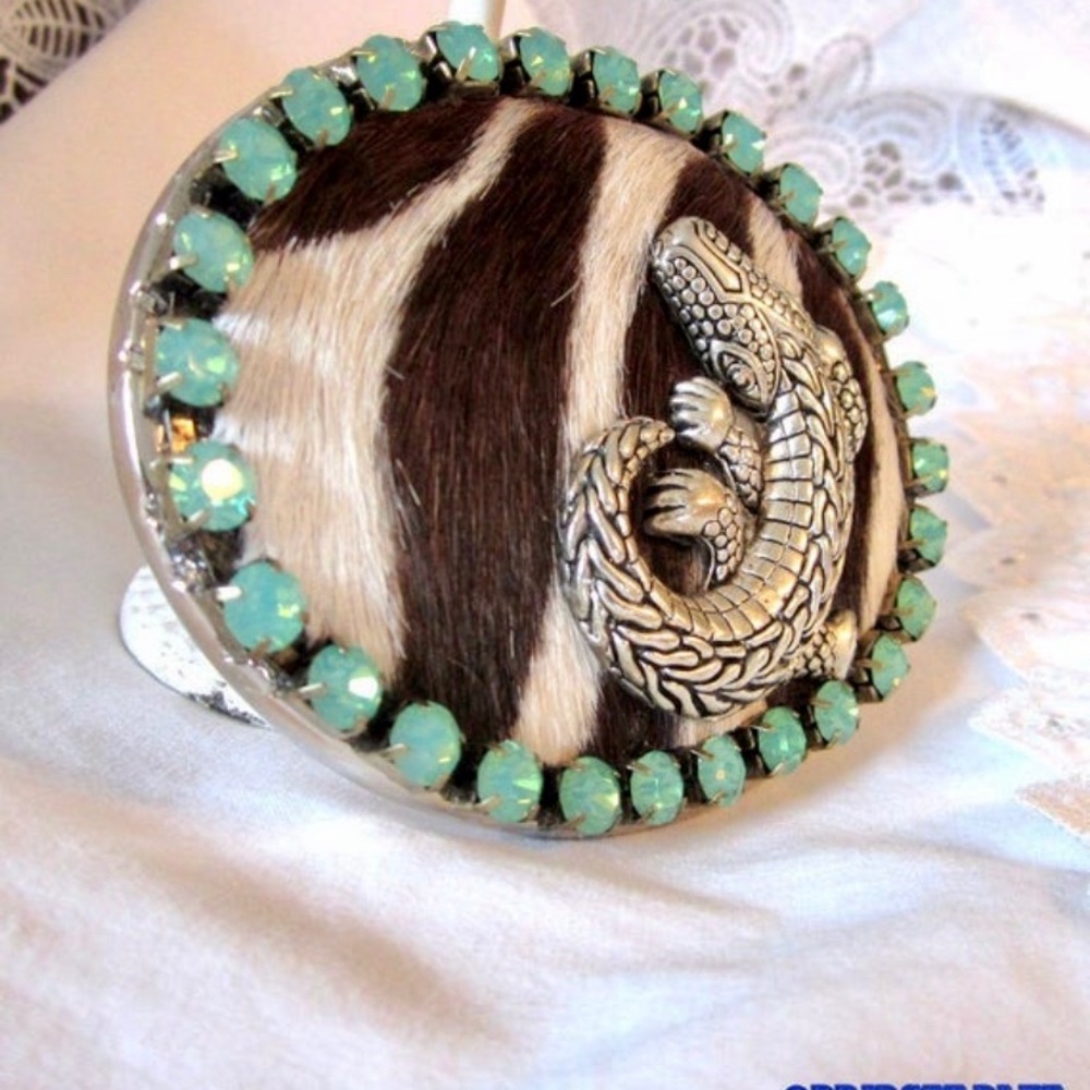 Alligator Belt Buckle